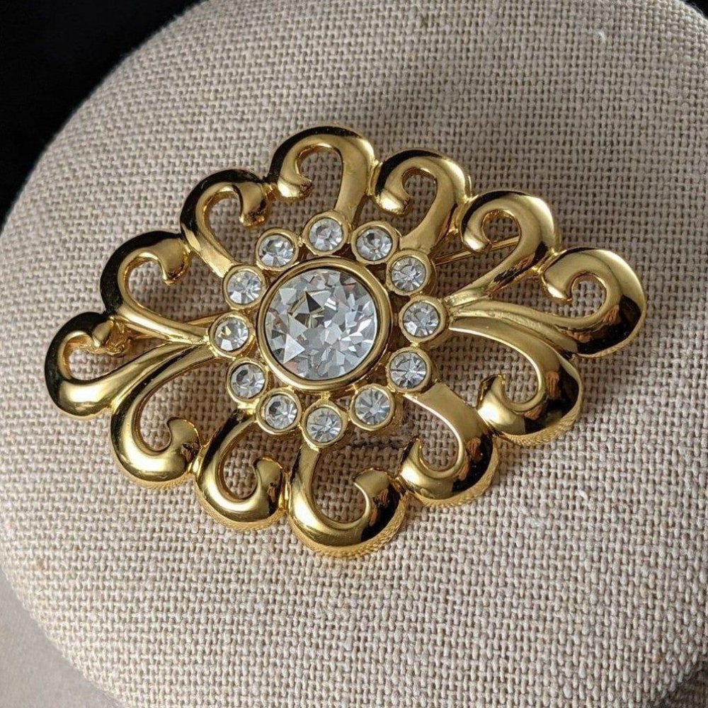 Vtg Napier Gold Rhinestone Brooch USA